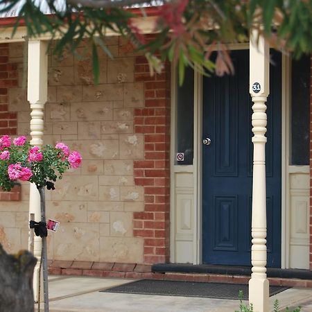 Jacaranda Cottage Murray Bridge Eksteriør billede